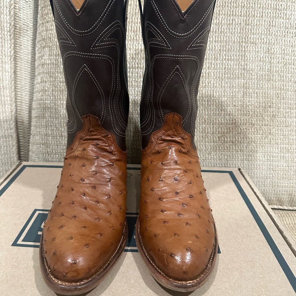 Tecovas - The Wyatt - Grain Ostrich